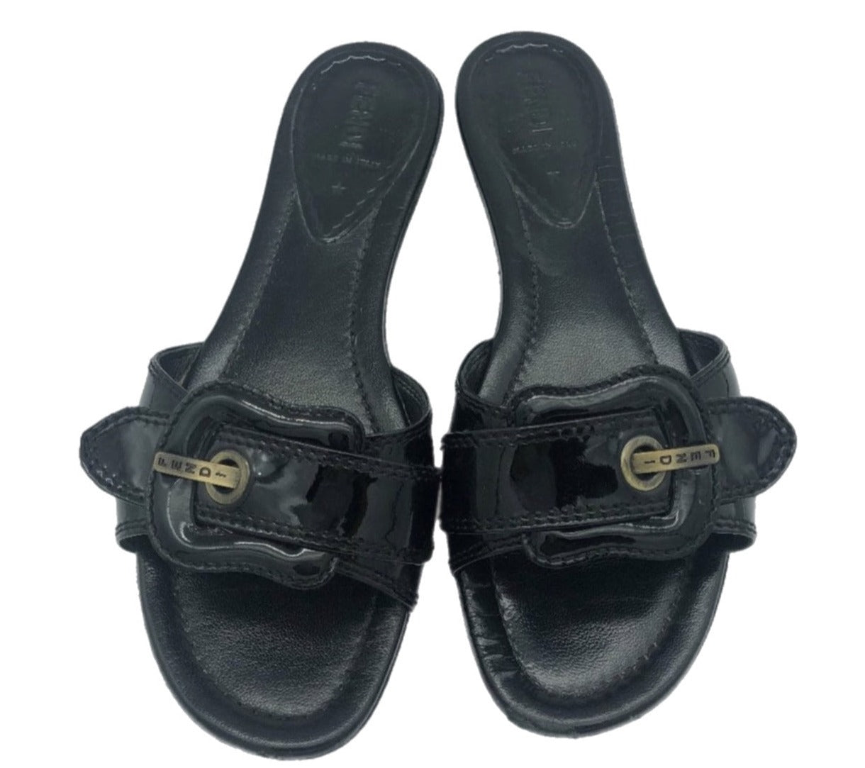 Fendi Vernice Buckle Sandals/Slides - Sleek and stylish black footwear for women, adding a touch of elegance to any outfit.